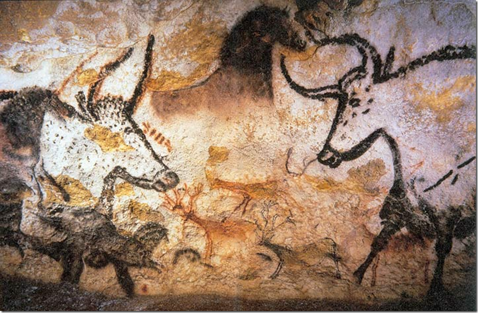 Painting from Lascaux cave. Photo from Wikipedia